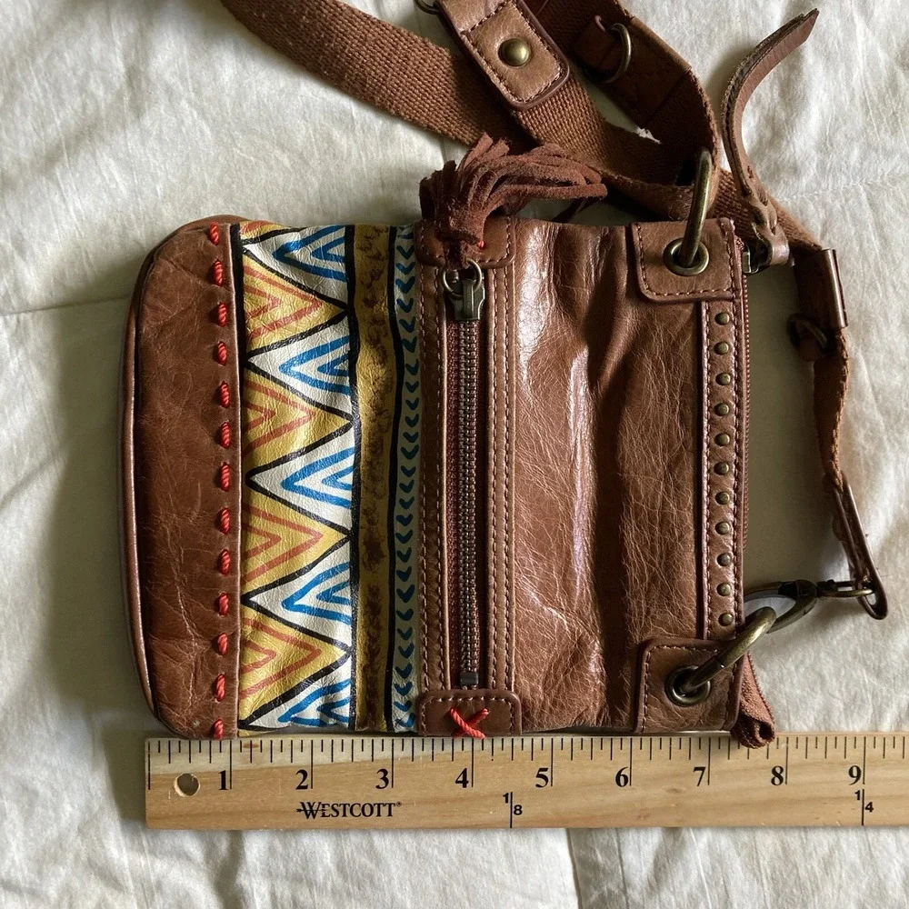 THE SAK Pax Leather Small Crossbody Purse Tribal Brown Convertible Strap Boho